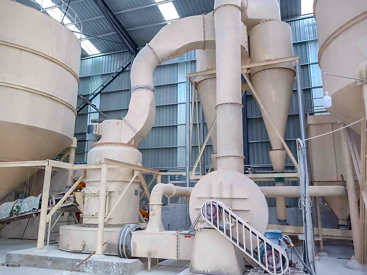 quicklime processing plant with Raymond mill in China.jpg