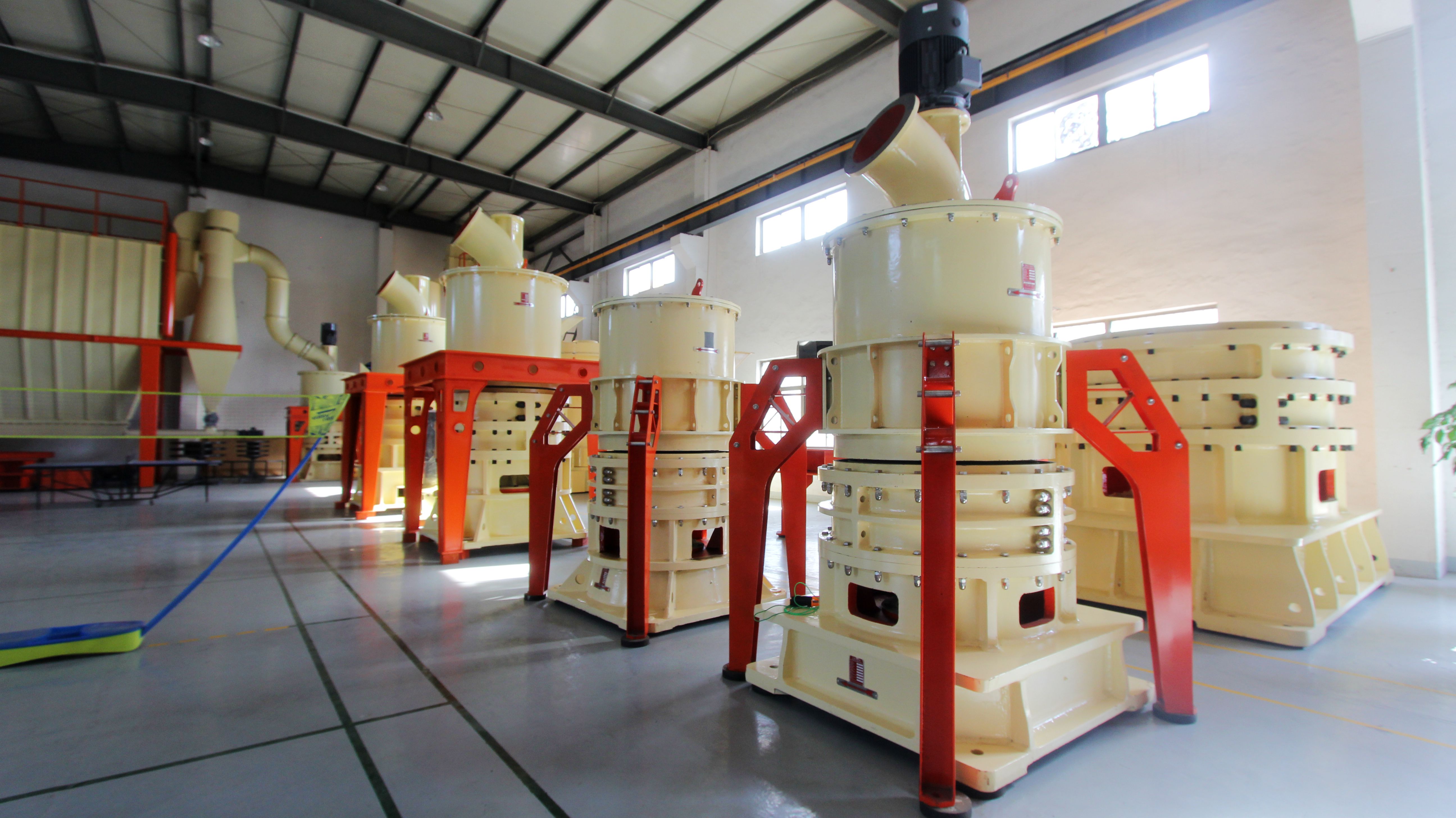 powder grinding machine