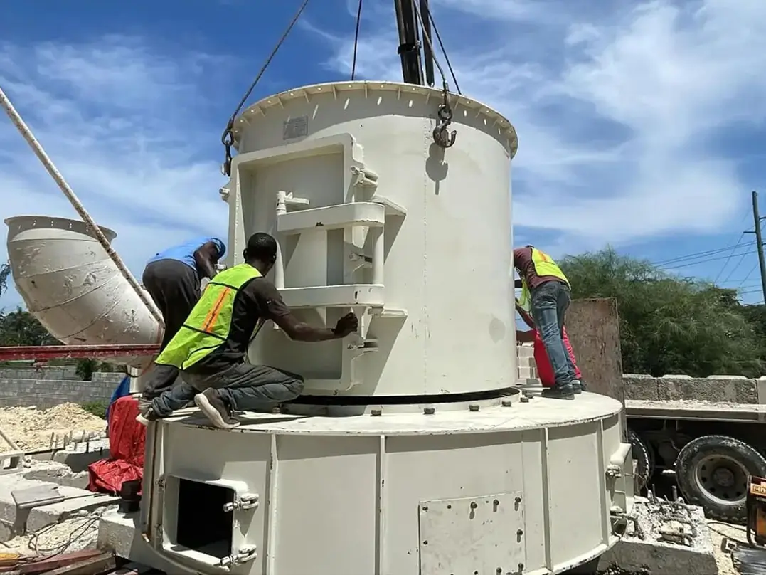 Raymond Mill Grinding Plant in Haiti img